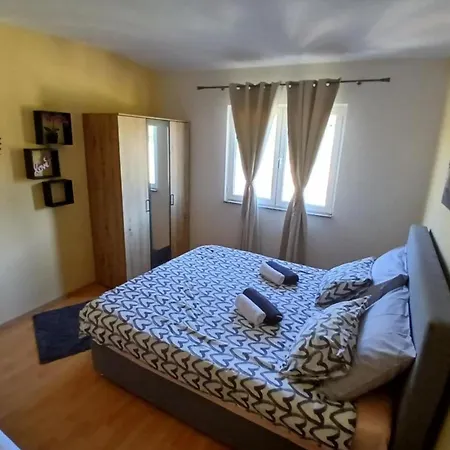 Two Bedroom With Balcony A2 * Kampor