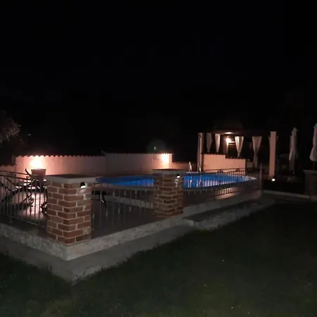 Two Bedroom With Balcony A2 *